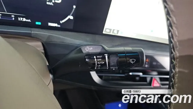 Kia K8 K8 Hybrid — Фото автомобиля 28