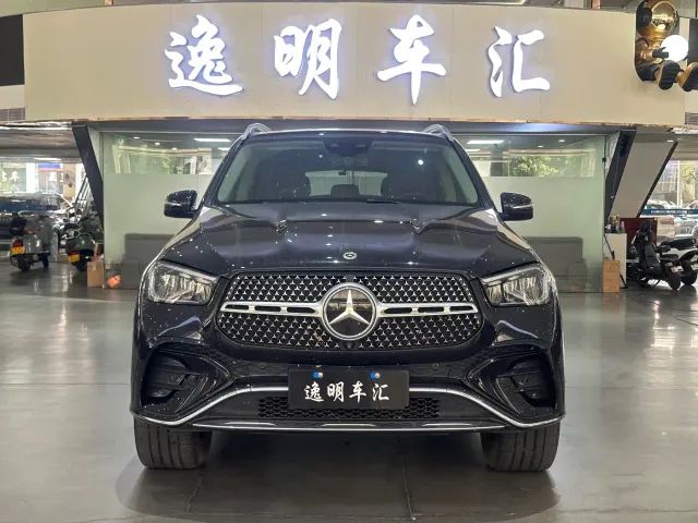 Mercedes-Benz GLE-Class — Фото автомобиля 2