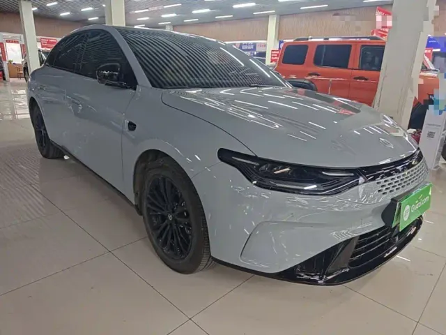 Leapmotor C01 — Фото автомобиля 3