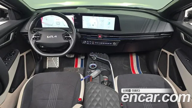 Kia EV6 — Фото автомобиля 7