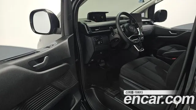 Hyundai Staria — Фото автомобиля 11