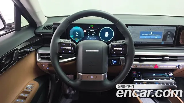 Hyundai Grandeur GN7 — Фото автомобиля 15