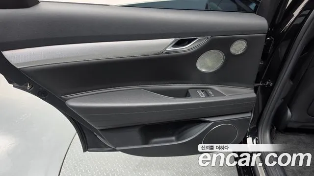 Genesis G80 RG3 — Фото автомобиля 14