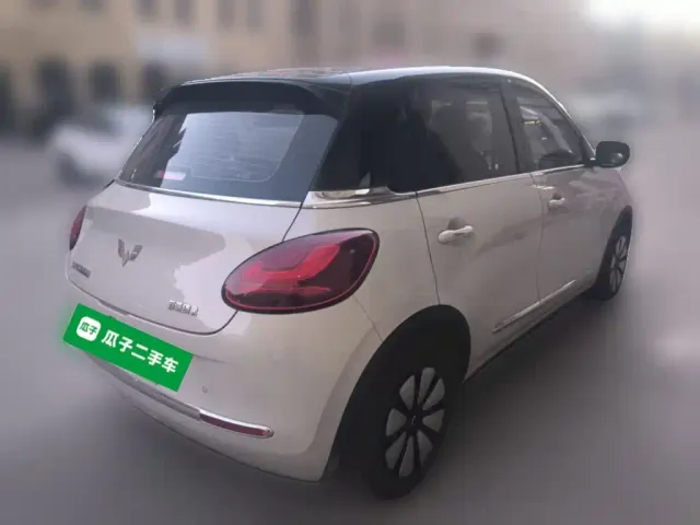 Wuling Bingo — Фото автомобиля 6