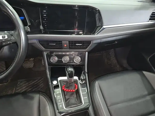 Volkswagen Sagitar — Фото автомобиля 12