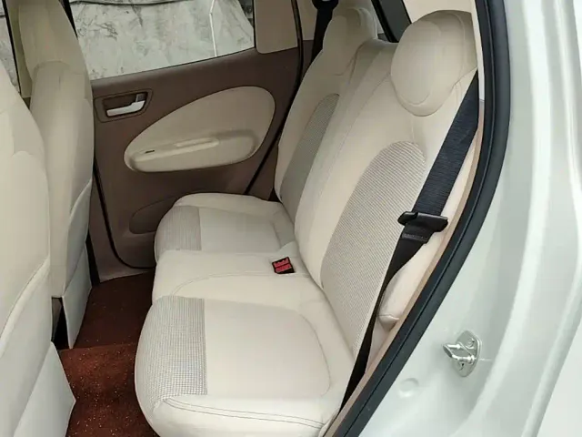 Wuling Hongguang Mini EV — Фото автомобиля 12