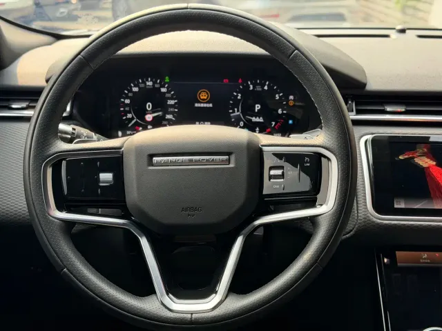 Land Rover Range Rover Velar — Фото автомобиля 13