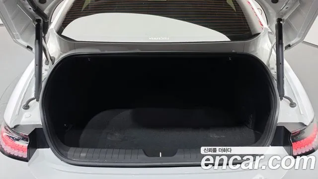 Hyundai Ioniq 6 — Фото автомобиля 24