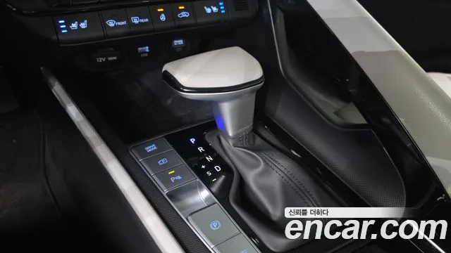 Hyundai AVANTE Avante (CN7) — Фото автомобиля 8