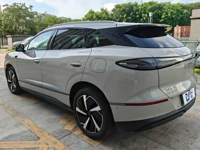 BYD Sealion 06 — Фото автомобиля 6