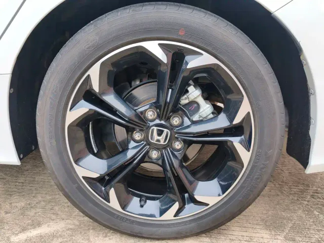 Honda Civic — Фото автомобиля 19