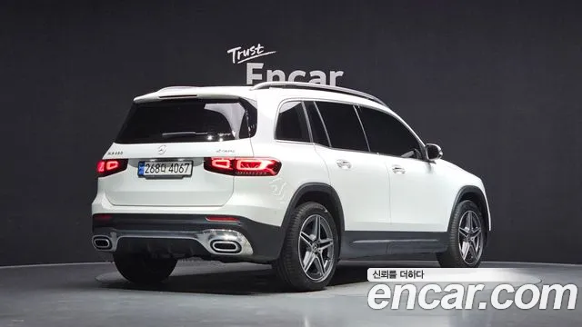 Mercedes-Benz GLB-Class — Фото автомобиля 2