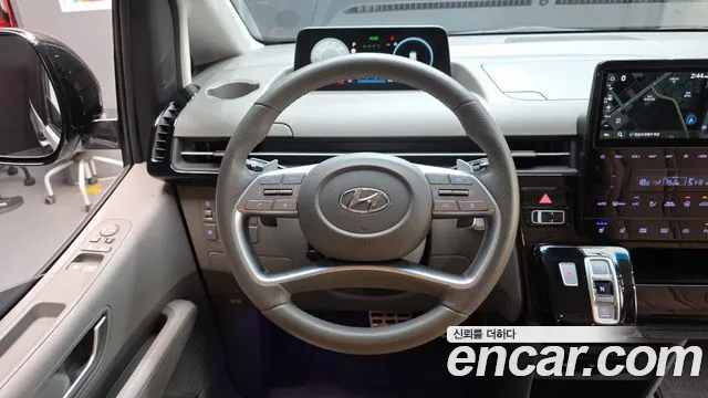 Hyundai Staria Staria — Фото автомобиля 13