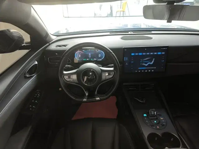 BYD Seal 06 — Фото автомобиля 10