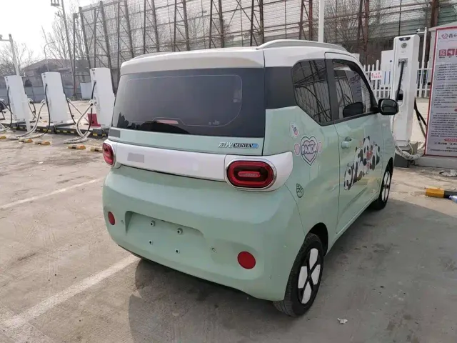 Wuling Hongguang Mini EV — Фото автомобиля 6