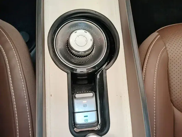 Wuling Bingo — Фото автомобиля 13