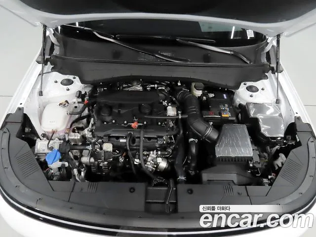 Hyundai Kona SX2 — Фото автомобиля 6