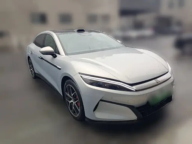BYD Han L — Фото автомобиля 5