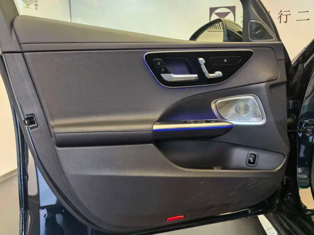 Mercedes-Benz C-Class — Фото автомобиля 12