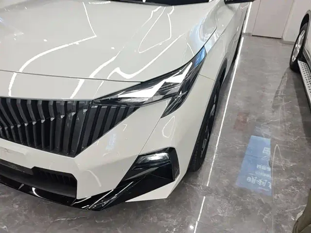 GAC Trumpchi GS3 — Фото автомобиля 23