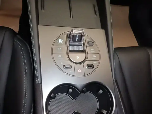 BYD Seal 06 — Фото автомобиля 13