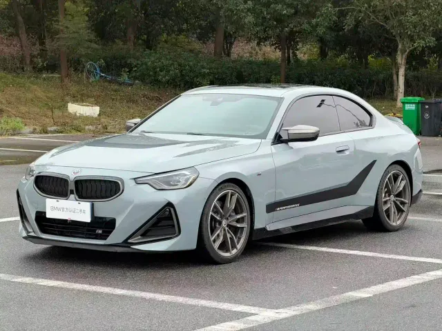 Фотография автомобиля — BMW M240i