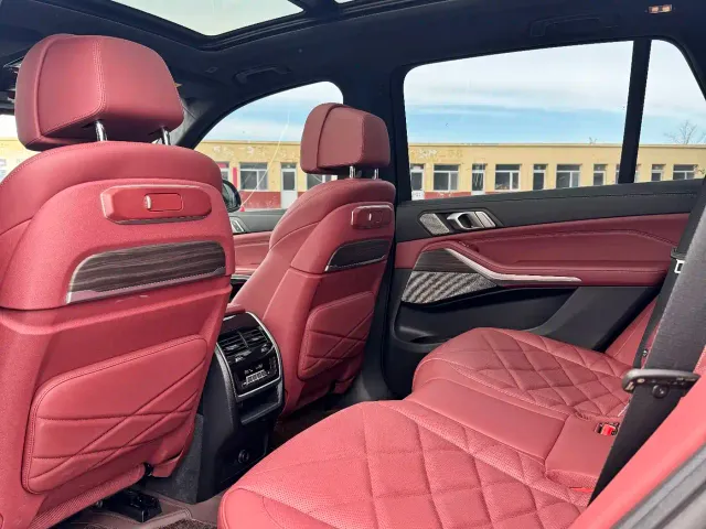 BMW X5 — Фото автомобиля 10