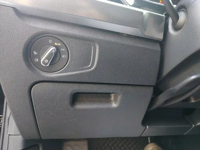 Volkswagen Passat — Фото автомобиля 8