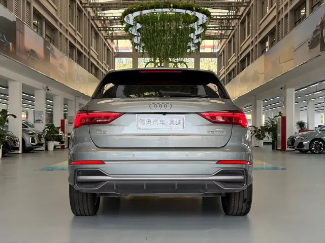 Audi Q3 — Фото автомобиля 5