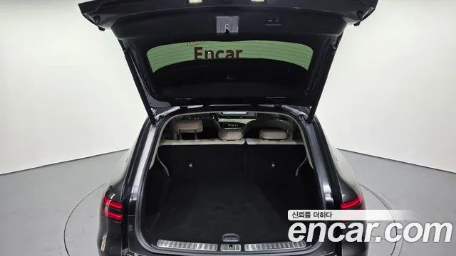 Genesis GV70 2.5T Бензин 2WD — Фото автомобиля 20