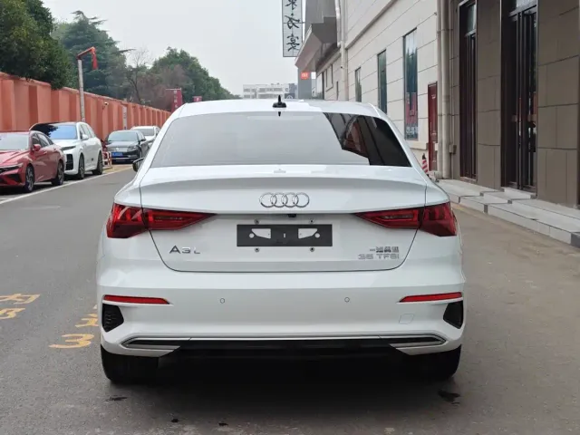 Audi A3 — Фото автомобиля 3