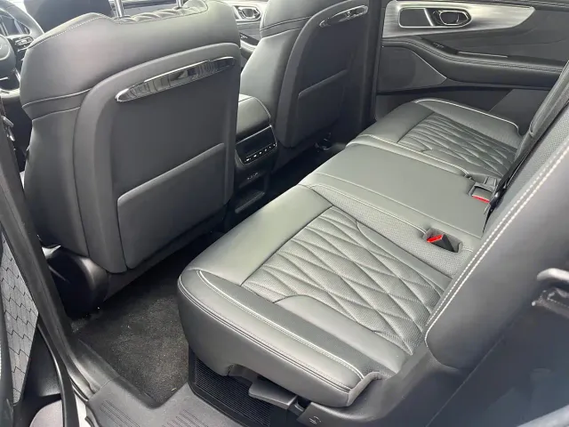 GAC Trumpchi GS8 — Фото автомобиля 7