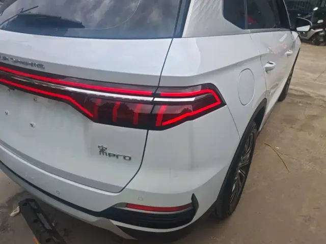BYD Song Pro — Фото автомобиля 23