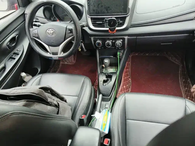 Toyota YARiS L Zhi Xuan — Фото автомобиля 12