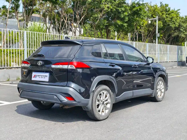 Toyota Frontlander — Фото автомобиля 10