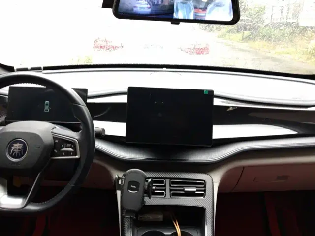 BYD Qin PLUS — Фото автомобиля 12
