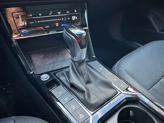 Volkswagen Passat — Фото автомобиля 13