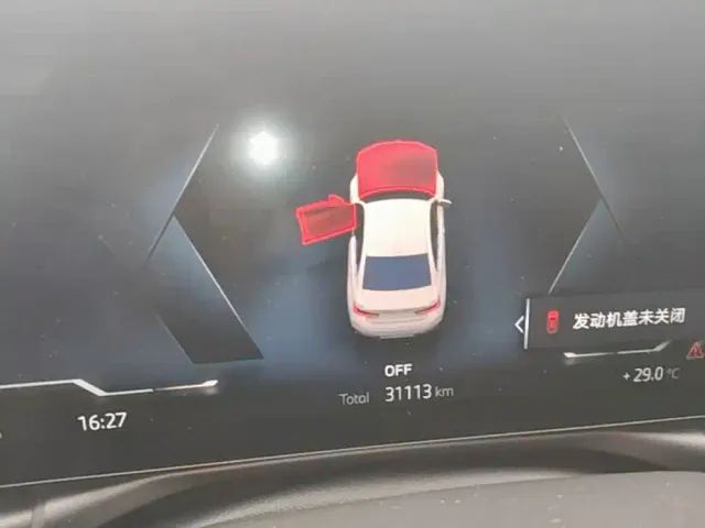 BMW i3 — Фото автомобиля 11