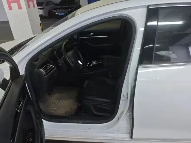 BYD Qin PLUS — Фото автомобиля 4