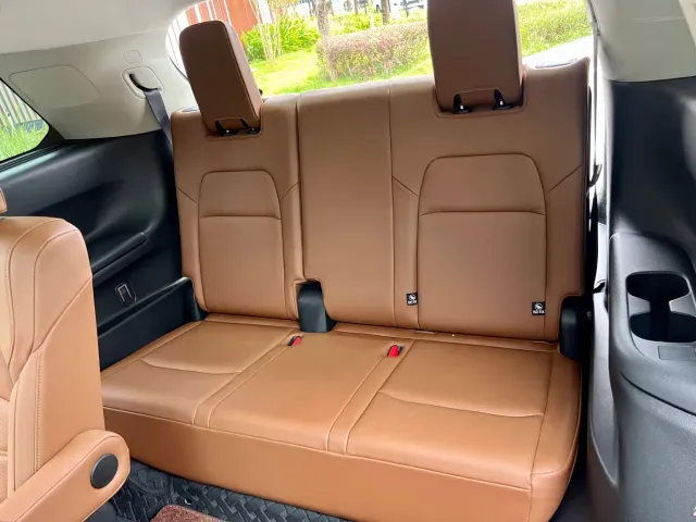 Nissan Terra — Фото автомобиля 16