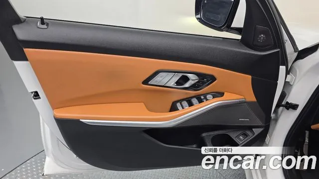BMW 3 Series G20 — Фото автомобиля 13