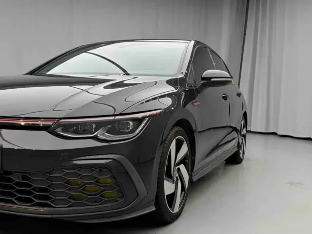 Volkswagen Golf GTI — Фото автомобиля 14