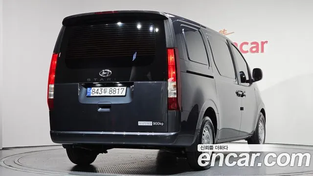 Hyundai Staria — Фото автомобиля 2