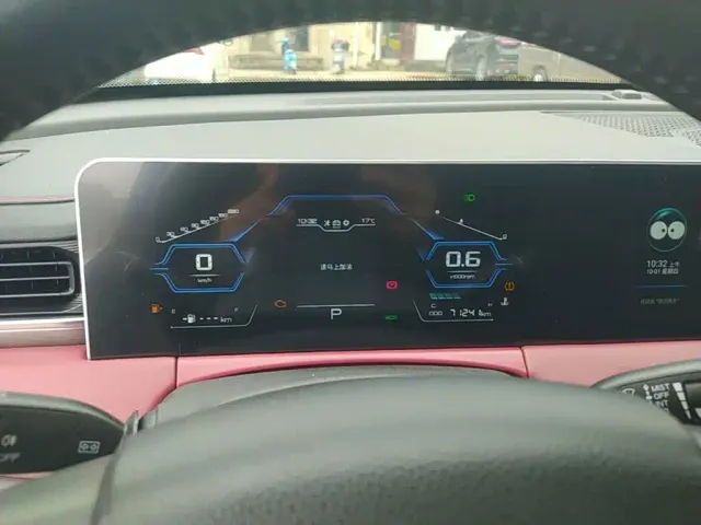 Jetour X70 Plus — Фото автомобиля 11