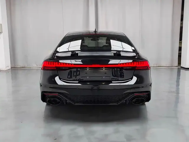 Audi A7 — Фото автомобиля 20