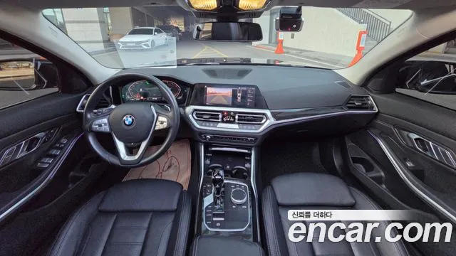 BMW 3-Series 3 серия (G20) 320i Luxury — Фото автомобиля 8