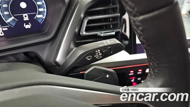 Audi Q4 e-tron — Фото автомобиля 19