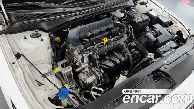 Hyundai Avante CN7 — Фото автомобиля 9