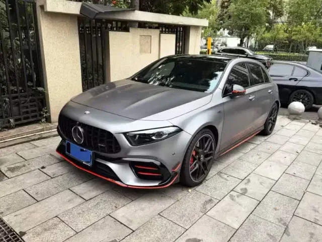 Фотография автомобиля — Mercedes-Benz A-Class AMG