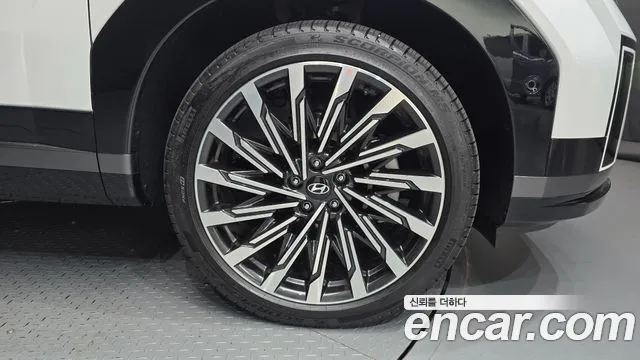 Hyundai Santafe Santa Fe (MX5) Бензин 2.5T 4WD — Фото автомобиля 17
